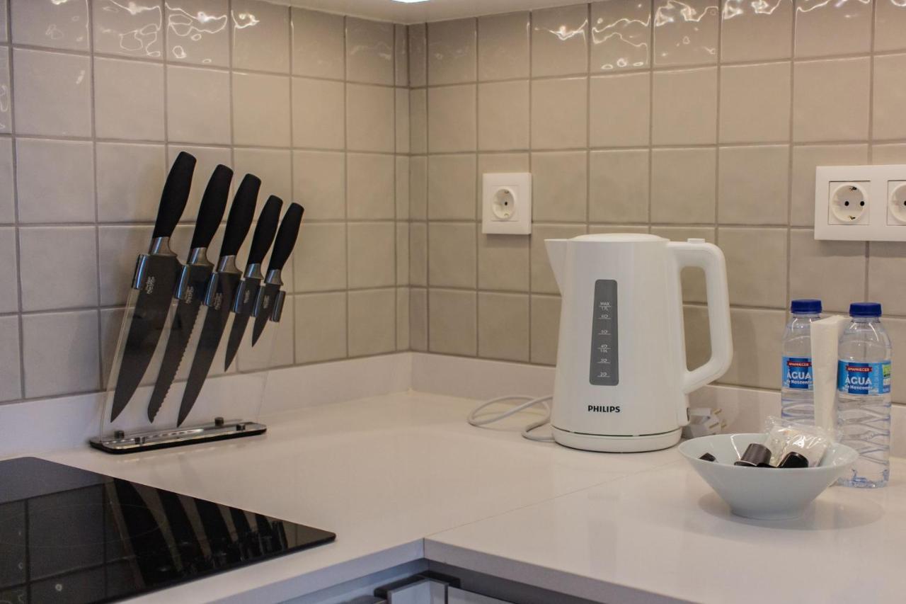Stunning Apartment W/ Free Parking By Lovelystay Porto Exterior foto